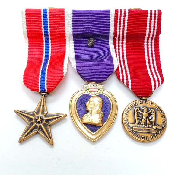 purple heart medal for valor Accessories United States Bronze Star